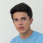 Brent Rivera Instagram - I hate when this happens 😂😂