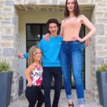 Brent Rivera Instagram - My valentine dates 😘❤️ comment how tall you are :)