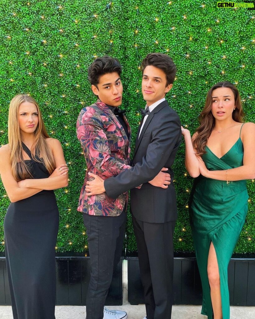 Brent Rivera Instagram - Our prom photos🥰😂 Prom