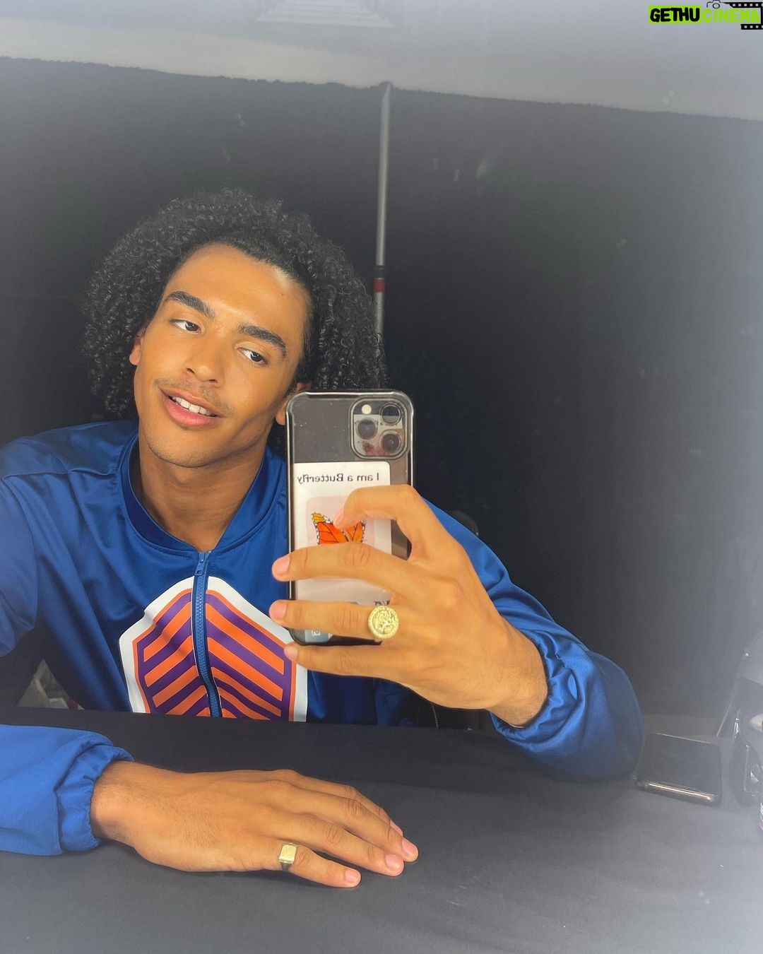 Brett Sewell Instagram - #CapitalSummerTimeBall 2022! Just super grateful right now, canβt stop smiling! Thank you @dancersincworld and #ElizabethHonan ππ½ So much love! Beyond grateful for you guys. What a moment.π€