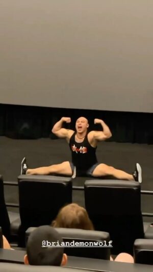 Brian Le Instagram - @everythingeverywheremovie X MARTIAL CLUB || 🎥🎞
FEELING ALIVE THROWIN DOWN IN OUR HOMETOWN SCREENING WITH THE MARTIAL CLUB BROTHERS 🔥 GIVING THE AUDIENCE A TASTE OF WHATS TO COME IN OUR FILM @everythingeverywheremovie @martialclubofficial @dmah_mc @andyle_official @d.y._sao @j_flips 

Big shoutout to @tremendous_comm @jerabraham @a24 @amctheatres @imax for coordinating this event for our 🍊 OC fam to come experience @everythingeverywheremovie. It was amazing to be here at our roots! 

#EverythingEverywhereAllAtOnce #EEAAO #A24 #MichelleYeoh #MartialClub #MartialArts #FightChoreography #Action #TheDaniels #HollywoodReporter #ActionMovie #imax #michelleyeoh #jamieleecurtis #harryshumjr #stephaniehsu #kequan #daniels #martialclub #martialarts #kungfu #screening