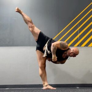 Brian Le Instagram - FINALLY PICTURE WRAPPED ON “HANUMAN” 🎥🎬🎉😊 I CAN’T SHARE ANYTHING YET UNTIL THE MOVIE RELEASE BUT HERE’S SOME TRAINING DURING MY STAY!!! I’M GRATEFUL ❤️🔥 BUT HUNGRY AS EVER TO GET FOOKIN GOOD!!!😡 TRAIN TRAIN TRAIN!!! RHEEEEEEE🔥🔥🔥👹🐺👹🐺🔥🔥🔥 @andyle_official @dmah_mc @d.y._sao @donnieyenofficial @tonyjaaofficial 

•
•
•
•
•
•
•
#martialarts #martialartstraining #martialartstricking #tricking #kicking #martialartslifestyle #flexible #roundhousekick #acrobatics #highkick #highkicks #facekick #sidekick #taekwondo #taekwondolife #taekwondotraining #taekwondowtf #wtftaekwondo #thaiboxing #muaythai #muayboran #tonyjaa #bokator #mixedmartialarts #scottadkins #boloyeung #undisputed #capoeira