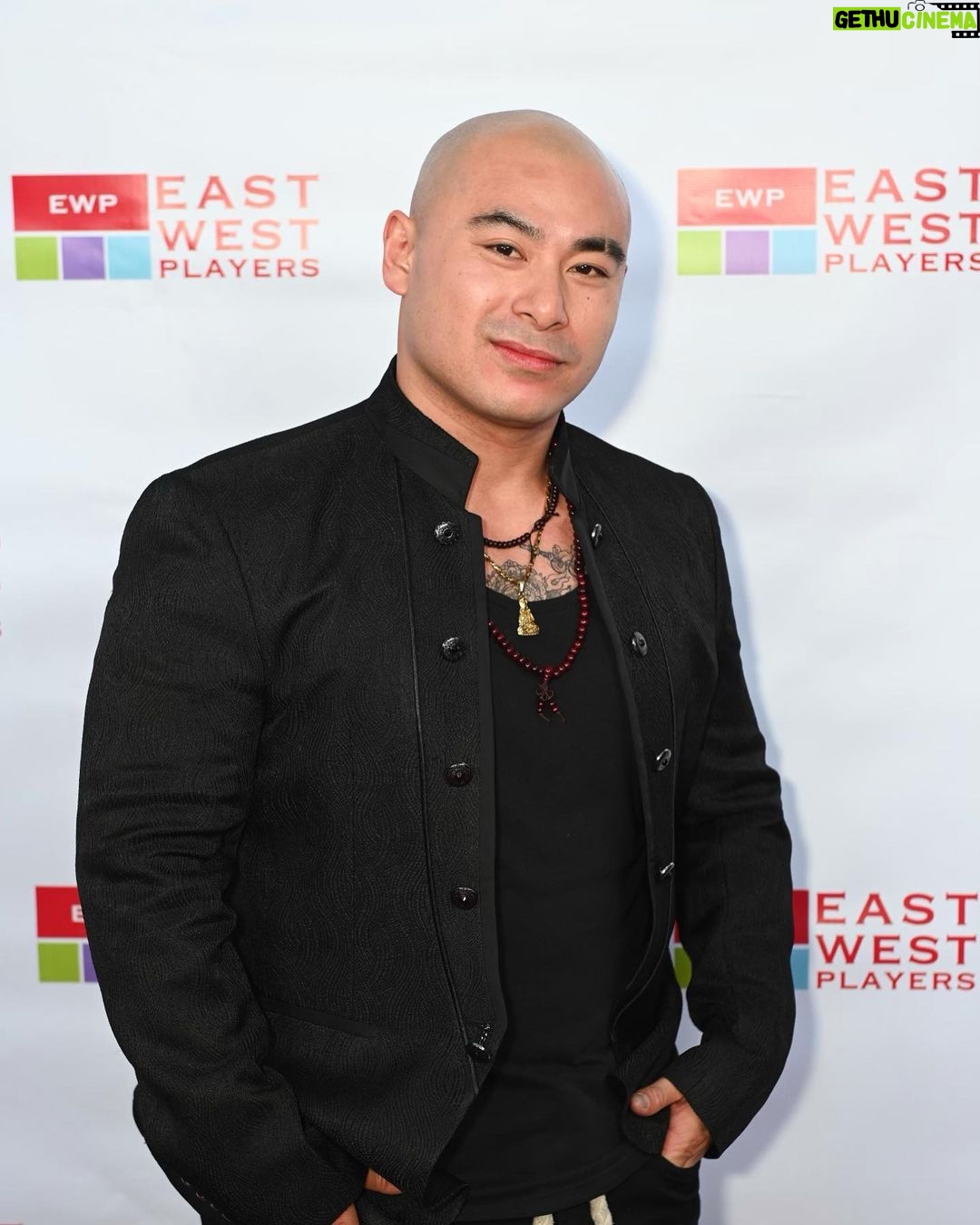 Brian Le Instagram - THANK YOU @eastwestplayers FOR AN AMAZING NIGHT!! Had a BLAST throwin with my Martial brothers @dmah_mc @andyle_official Martial Arts cypher Wu Tang style👐 ⚔️ being in the company of friends, family ❤️🙏 Also surreal to see my parents @xuyentule and Michelle in the same room and how genuine they are to eachother 🤯 Our parentals fed us all the Michelle Yeoh movies and we learned a lot from them! Forever grateful🙏 #eastwestgala #michelleyeoh #martialclub THANK YOU @chinesepirate_ @ajrafael FOR COORDINATING WITH US HUGE SHOUTOUT TO @sthanlee @mpalmaphoto FOR CAPTURING SUCH MEMORABLE MOMENTS 📸🙏 ALSO TO MARTIAL CLUB FAMILY WHO HELPED BRING OUR EWP VIDEO TO LIFE @josephle_art @d.y._sao @j_flips @tristan.tern @racheltran @brandonchun90 @mikekimcomedy @yungdrunkenbastarddang @bbdoms YOU GUYS SWOOPED IN AND SAVED THE DAY! STAY TUNED 😉 . @martialclubofficial @vannesswu @tyrannosaurus.chef @kehuyquan . . . . . #everythingeverywhereallatonce #shangchi #supercop #yesmadam #royalwarriors #wingchun #reignofassasins #crouchingtigerhiddendragon #masterz #martialarts Los Angeles, California
