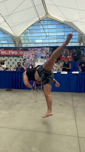 Brian Le Instagram - ⛩武館⛩ DEMON WOLF FORBIDDEN FIST!!! 🐺💀🔥👹 THANK YOU @comic_con MARTIAL ARTS UNTIL THE DEATH OF ME!!!🔥 RHEEEEEE!!!🥋🐺👹🔥🐺👹🔥🔥🔥👹
•
•
•
•
•
•
•
#martialarts #martialartslife #martialartstraining #martialartstricking #highkick #kicking #sidekick #roundhouse #roundhousekick #facekick #muayboran #muaythaifighter #taekwondotraining #capoeiralife #capoeira #donnieyen #tonyjaa #scottadkins #backflips #jackiechanstyle #kungfu