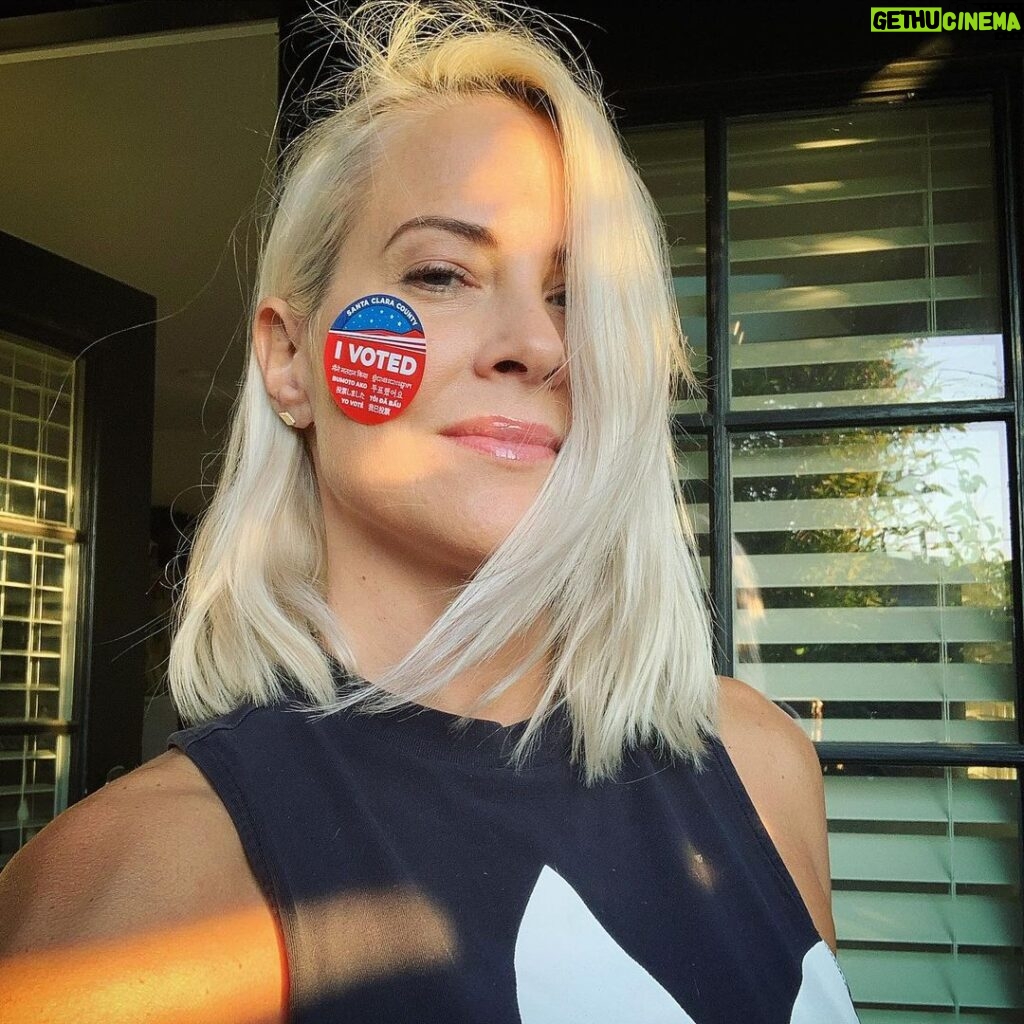 Brittany Daniel Instagram - Get it in! #vote