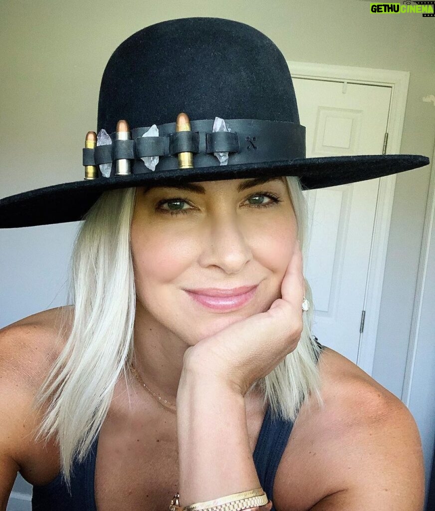 Brittany Daniel Instagram - Love my new custom hat by @hatmanjacks . Ya’ll we designed this hat virtually and had a blast doing it. Thank you @petesandsman for connecting me with the Uber talented @hatmanjacks #custommadehats #hatmanjacks #customhats #notanad