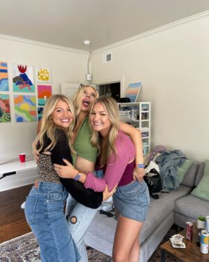 Brooke Sorenson Instagram - see ya next year !! 🌲🚞🌼