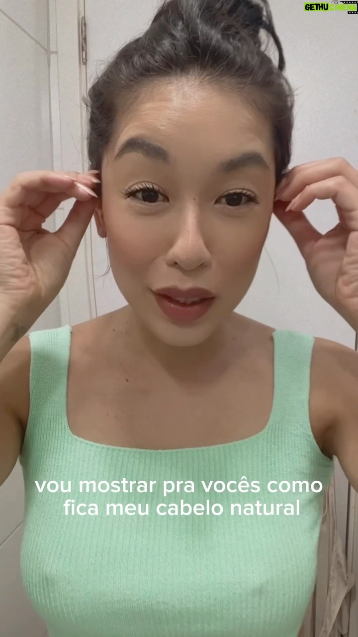 Bruna Aiiso Instagram - Meu cabelo natural… já tinham visto? #transicaocapilar #cabelosondulados #cabeloslongos
