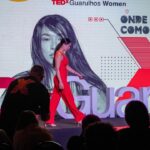 Bruna Aiiso Instagram - “A Falta De Inserção Dos Artistas Amarelos No Audiovisual Brasileiro.” Ainda sobre o @tedxguarulhos ❌❤️ | Fotos: @tudooquevejo_ | Beleza: @sarah_ebeauty