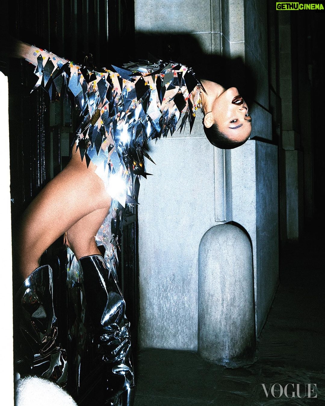 Bruna Marquezine Instagram - @voguebrasil