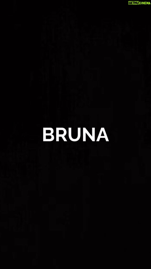 Bruna Marquezine Instagram -