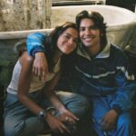 Bruna Marquezine Instagram - celebrando todo o amor que #bluebeetle tem recebido nos últimos dias!!! O filme entrou na @hbomaxbr na última sexta e é um dos mais assistidos no mundo todo desde então 😩🥹😮‍💨💙🪲 welcome to the blue beetle battalion