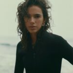Bruna Marquezine Instagram - Actress #BrunaMarquezine has racked up over 20 television and film acting credits in Brazil, making her one of the most famous actresses in the country. It was only a matter of time before she started to take opportunities that would introduce her to the rest of the world. “I’ve always wanted my work to allow me to work outside of my country,” she tells @juliana_uki. “I hope that for my work, and for my art, there are no limits.” For ELLE's November issue, Marquezine discussed making her Hollywood debut in DC’s #BlueBeetle, and conquering the world while not abandoning her roots. Head to the link in bio to read her interview. ELLE: @elleusa Editor-in-chief: Nina Garcia @ninagarcia Photographer: Vava Ribeiro @vavaribeiro Stylist: Alexander Picon @sinkinginformer9 Writer: Juliana Ukiomogbe @juliana_uki Hair: Kevin Ryan for R Session Tools @kevinryanhair @rsessionpro Makeup: Pati Dubroff at Forward Artists @patidubroff @forwardartists Manicure: Ashlie Johnson at The Wall Group @ashlie_johnson @thewallgroup Set Design: Din Morris @din_morris Production: Viewfinders @viewfindersnyla