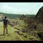 Bruno Ascenzo Instagram - Recién salido del horno de @netflixlat el trailer de “Hasta que nos volvamos a encontrar” que se estrena en todo el mundo exactamente en un mes: el 18 de Marzo 🎥 . Hace un año empezábamos la pre producción, en plena pandemia y con un equipo 100% peruano. Hoy es una realidad. Qué nervios y qué emoción. Ojalá les guste. ❤️🇵🇪 . Protagonizada por @unlunar 🇵🇪 y @maxi_iglesias 🇪🇸 Y con un elenco increíble: @wendyramosrey @vicentevergaractor @amielcayo @anaipadillaofficial @renatafloresrivera @jelyreategui @carloscarlinof @alberick_garcia @mayellalloclla @mukisabogal @rodrigopalaciosp @nigagando @netflixes @netflix y producido por @tondero ❤️💙#cineperuano #netflix Cusco, Peru