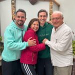 Bruno Ascenzo Instagram - No suelo subir fotos familiares pero 39 años con ellos es para celebrar y recordar. Que siga la patronal. 🫶🏼♥️