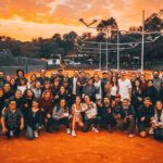 Bruno Ascenzo Instagram - Cuatro semanas y un día duró este viaje y yo no podría estar más agradecido por la oportunidad de trabajar con gente tan talentosa tanto delante como detrás de cámaras. Gracias a todos los que formaron parte de esta aventura. Días y noches intensas pero satisfactorias. Me voy con muchos aprendizajes y con el corazón lleno. Gracias @1111films @beekeeperfilms y @vixplus por la confianza, a @unlunar @manolocardona @daltonyco @angiecepeda por la entrega y el talento, y a todo el equipo técnico y de producción con quienes transitamos esta locura por el inmenso compromiso. Somos muy afortunados por poder hacer lo que nos gusta. Gracias, gracias, gracias. Y gracias @pedrofloresmx por las fotos increíbles. 📸🔝