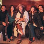 Bruno Ascenzo Instagram - Cerrando esta aventura con dos invitados increíbles. Súper fan de ambos. Gracias @diegotorresmusica y @sofffiaaa1 por jugar con nosotros. #DimeLoQueQuieres @vixplus @1111films @beekeeperfilms