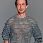 Bruno Ascenzo Instagram - Necesito tu consejo para mi nueva foto de perfil: en Blanco y Negro o Color? Dejad vuestra preferencia en los comentarios. Te agradezco desde ya por los votos 🗳️ y al @giuseppefalla por las fotos 📸 🖤 ✨