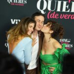 Bruno Ascenzo Instagram - El lunes fue una de esas noches de fantasía en el avant premier de ‘Dime lo que quieres (de verdad)’ así que subo estas fotos para inmortalizar el momento y para animarte a ver a estos 4 capos a partir de mañana jueves a través de @vix @vixoriginals en toda Latinoamérica y Estados Unidos. Para verla solo tienes que crearte una cuenta en @vix como en cualquier plataforma y listo, así de fácil. Ojalá la veas, la disfrutes y por qué no, converses sobre el tema con tu pareja o amigos más cercanos ❤️‍🔥🔥❤️‍🔥 Gracias @yirkosivirich por salvarme como siempre 🕴️✨