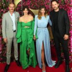 Bruno Ascenzo Instagram - El lunes fue una de esas noches de fantasía en el avant premier de ‘Dime lo que quieres (de verdad)’ así que subo estas fotos para inmortalizar el momento y para animarte a ver a estos 4 capos a partir de mañana jueves a través de @vix @vixoriginals en toda Latinoamérica y Estados Unidos. Para verla solo tienes que crearte una cuenta en @vix como en cualquier plataforma y listo, así de fácil. Ojalá la veas, la disfrutes y por qué no, converses sobre el tema con tu pareja o amigos más cercanos ❤️‍🔥🔥❤️‍🔥 Gracias @yirkosivirich por salvarme como siempre 🕴️✨