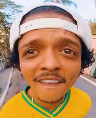 The Top 10 Instagram Photos of Bruno Mars Everyone's Talking About