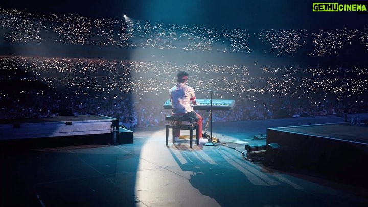 Bruno Mars - 1.4 Million Likes - Thank you Korea for an incredible two nights! Let’s not let another 9 years go by. Hope to see y’all real soon! Love always, The Brunz aka Lil Bi-Bam-Bap 🇰🇷♥️