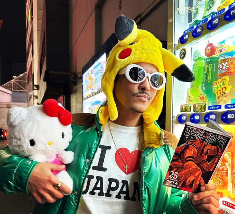 Bruno Mars Instagram - Tokyo! 🇯🇵 Tokyo, Japan