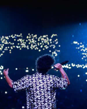 Bruno Mars Instagram - Chile 🇨🇱 ♥️