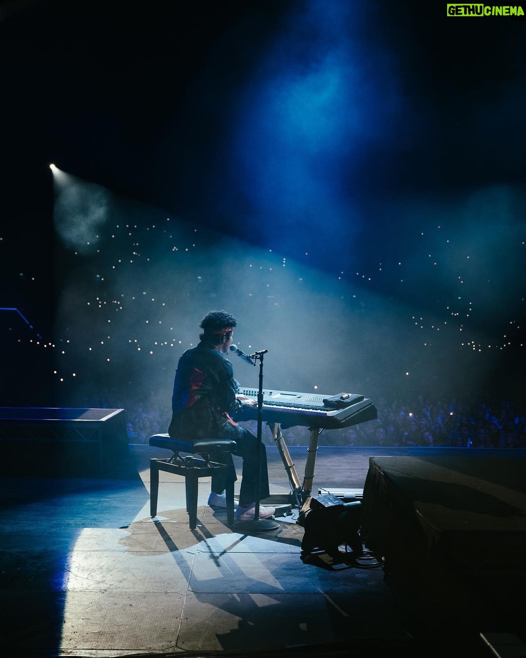Bruno Mars - 1.3 Million Likes - Its giving tender & sensitivity. Had to post. And the curls was curlin??? #Boop