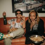 Bruno Mars Instagram - Fenway Park with @thundercatmusic and The @chilipeppers 🎸🤟🍹🍗🍟