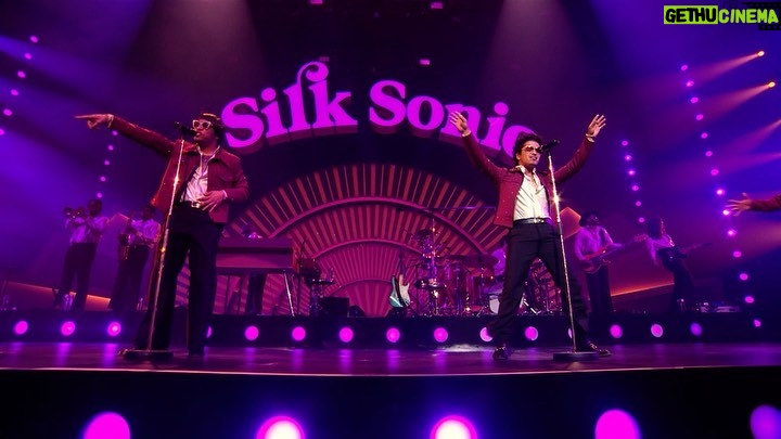 Bruno Mars Instagram - So proud to be a part of this show. This is one for the books! We’re gonna go out in style this August so click the Link in Bio for some tickets and have yourself an epic night filled with singin, dancin and a whole lotta love wit ya boyz @silksonic ✨