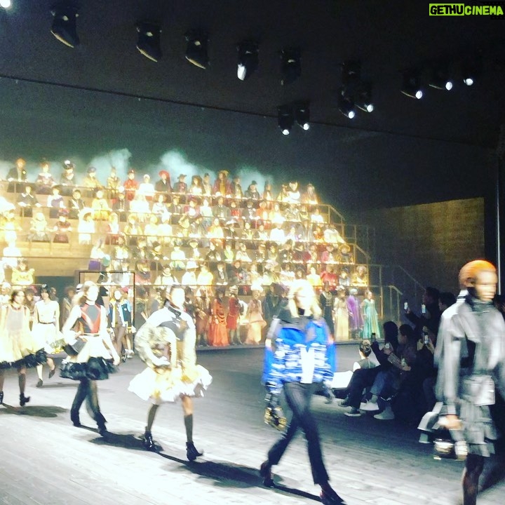 Bryce Dessner Instagram - Happy to have contributed the score for the @louisvuitton @nicolasghesquiere Fashion show last night at the Louvre featuring music for orchestra and 200 voices developed with @woodkidmusic and directed by @andrederidder and #catherinesimonpietri for @sequenza93 Musée du Louvre