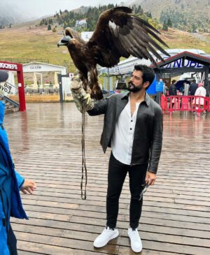 Burak Özçivit Instagram - 🦅 #Чембулак #Almaty #kazakhstan @burak_almaty