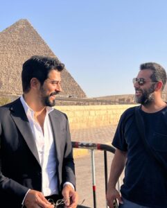 Burak Özçivit Instagram - #egypt🇪🇬 Shooting Day… ⛰️