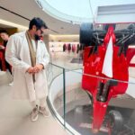 Burak Özçivit Instagram – 🏎️#milano 🏎️ #italia 🏎️