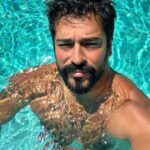 Burak Özçivit Instagram - ☀️🐥