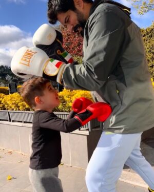 Burak Özçivit Instagram - 23 Nisan boxing time with my bro 🥊 @karanozcivit