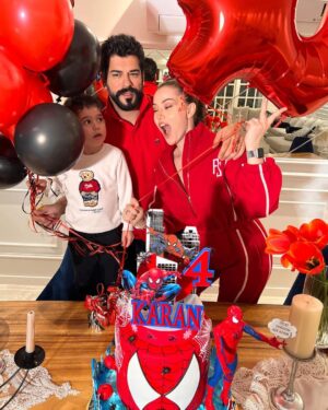 Burak Özçivit Instagram - Aşk Adam 1 🧑🏻‍🚀 iyiki doğdun oğlum ❤️ 4 age 
13.04.2019