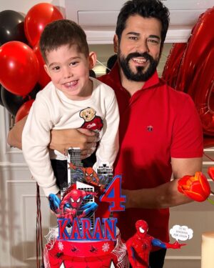 Burak Özçivit Instagram - Aşk Adam 1 🧑🏻‍🚀 iyiki doğdun oğlum ❤️ 4 age 
13.04.2019