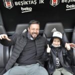 Burak Sarımola Instagram - Bu sana armagan olsun babacimmm SAMPİYON BEŞİKTAŞ 🦅🦅🦅 @forzabesiktas @besiktas #sampiyonbesiktas