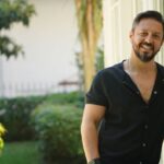 Burak Sarımola Instagram - Yaz sanki guzel gecicek gibi bir his var icimde ne dersiniz? #actor #acting #summer #actingcoach #pozitifdüşünce Istanbul, Turkey