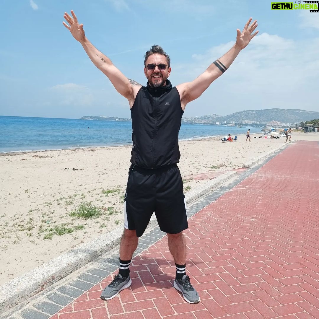 Burak Sarımola Instagram - 🦅🦅🦅 Kusadası