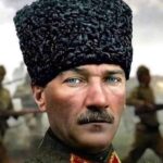 Çiğdem Tunç Instagram – Ata’m bize armağan ettiğin her soluk hür nefes için minnet ediyorum.. 
Seni ve silah arkadaşlarını sonsuza kadar kalplerimizde şükranla yaşatacağız..
30 Ağustos Zafer Bayramımız kutlu,albayrağımız ilelebet gönderde olsun..