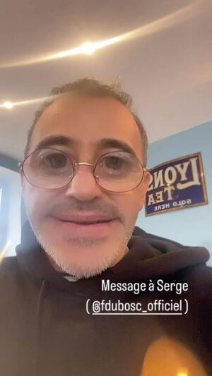 Élie Semoun Instagram - @fdubosc_officiel la réponse de Xavier à Serge