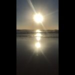 Élodie Ortisset Instagram - CLAP •••• 27 secondes de bonheur et, l’été qui revient enfin ! ••• #France #summertimes #sunset #sunsetlover #musiclover #electrodouce #love #instagood #postoftheday #aquitaine #lazysundays #afterwork #beach #beachside #simplethings Région Nouvelle-Aquitaine