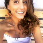 Élodie Ortisset Instagram - #Verano : Un Po de douceur et de naturel en ces derniers jours d’hiver ! Dis-moi tu préfère les photos naturelles ou les #photoshoot ?! ••••• #photooftheday #photography #video #videooftheday #lifestyle #lifestylephotography #beautiful #blue #colorfull #colorfullife #friday #friayay #weekend #ceo #selfmade #woman #women #streetview #streetviews #france #frenchtech #agenceideale #hotelroom