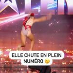 Éric Antoine Instagram - « La réception à un pied ce n’est pas facile » 😕 Elle se réceptionne mal et tombe en plein numéro ! #LFAUIT, disponible sur @6play