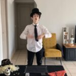 Éric Antoine Instagram - Quel kiff de recevoir des vidéos de vous utilisant mes boites de #magie 🤩 Pour les jeunes magiciens qui le souhaitent, il y a actuellement les candidatures pour le concours de magie @megagic_toys qui est ouvert !! Inscriptions dans le LIEN EN STORY 😉 Moi aussi je vous adore 🥰😘 Bonne chance à tous !!