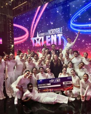 Éric Antoine Instagram - Félicitations à @megaunity_officiel qui remporte cette 18e saison de #LFAUIT 🏆🤩👌🏼