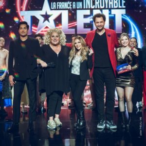 Éric Antoine Instagram - Prêts pour la FINALE de #LFAUIT, en direct, à 21h10 sur @m6officiel 🔥🔥🔥🔥